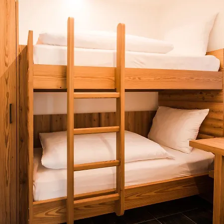 Hotel Garni Katzenthalerhof Lana